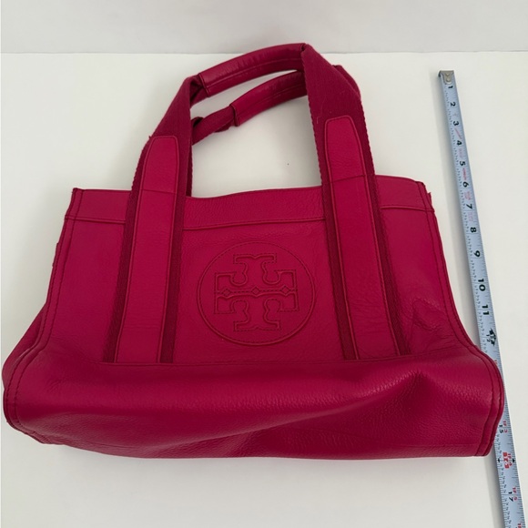 Tory Burch Pebbled Leather Tote Bag in Raspberry / Magenta Pink - Picture 10 of 10